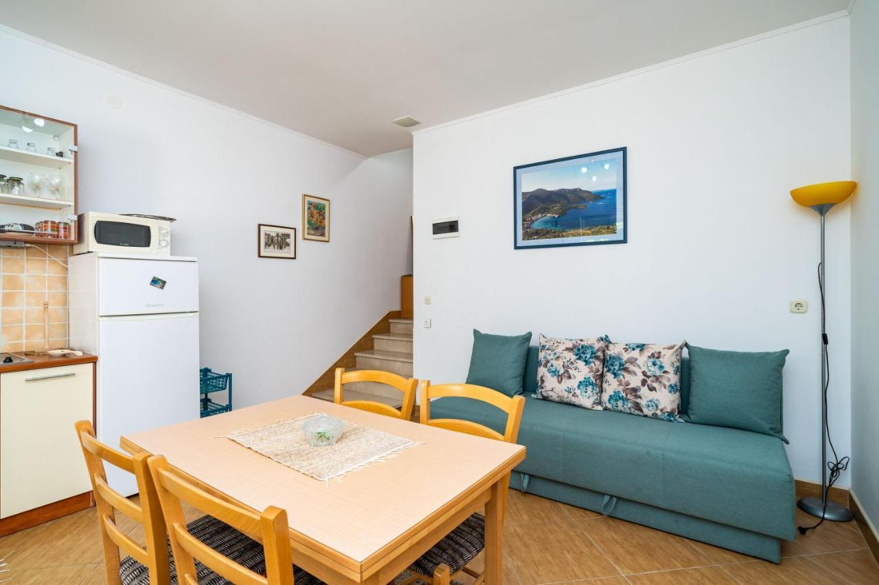 Apartment Zuljana 10233B Eksteriør bilde