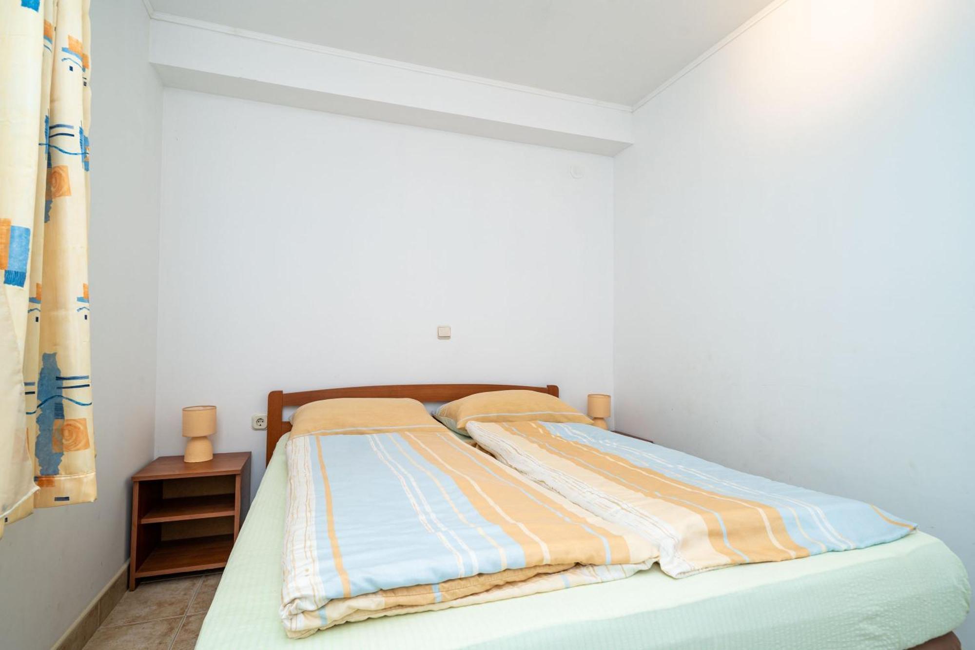 Apartment Zuljana 10233B Eksteriør bilde
